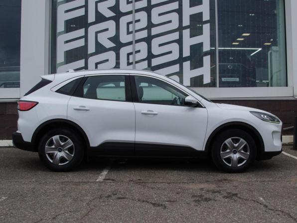 Ford Kuga III с пробегом 2020 года, цена 2 349 000 рублей, 83000 км, внедорожник, Автокод Объявления