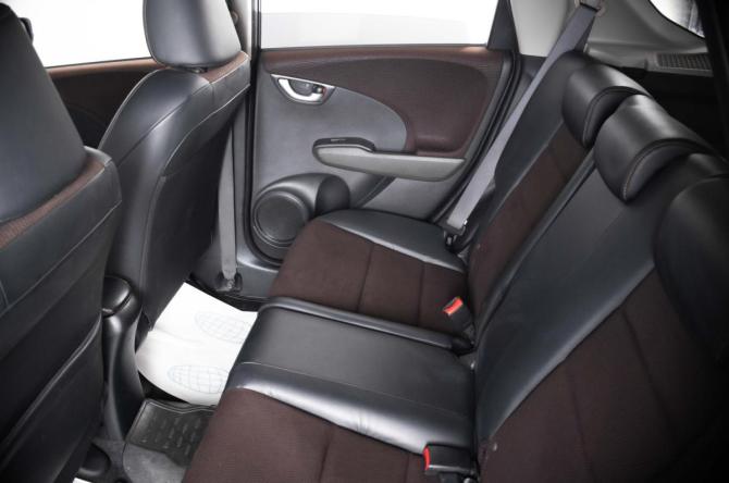 Honda Fit Shuttle I с пробегом 2012 года, цена 899 000 рублей, 107235 км, универсал, Автокод Объявления