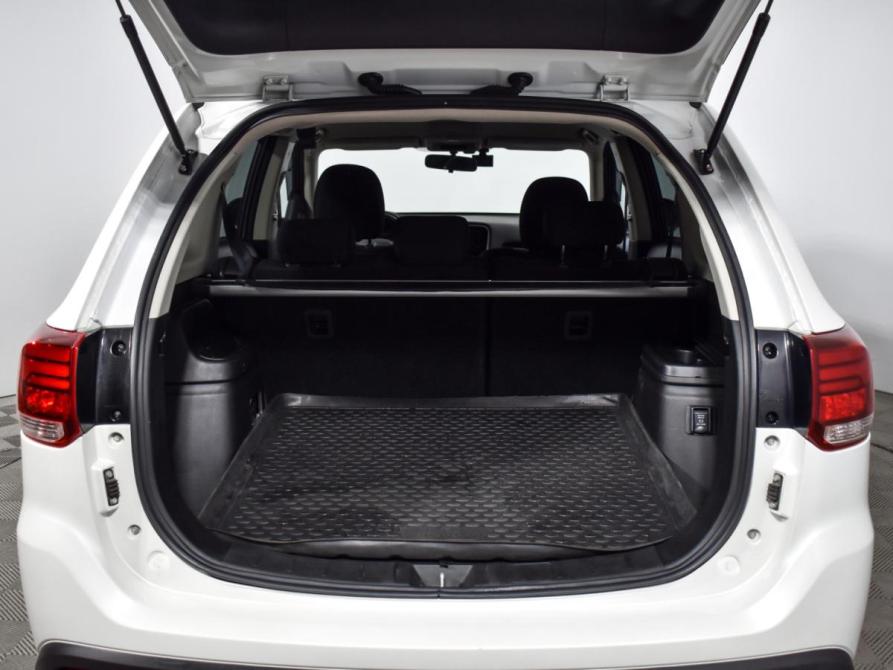 Mitsubishi Outlander III Рестайлинг 3 Санкт-Петербург  - изображение 20