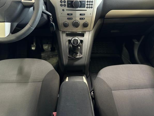 Opel Zafira B Рестайлинг с пробегом 2008 года, цена 600 000 рублей, 257000 км, минивэн, Автокод Объявления