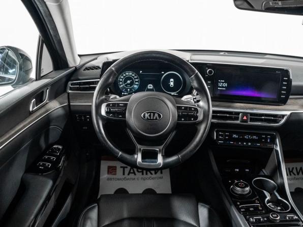 Kia K5 III с пробегом 2021 года, цена 2 450 000 рублей, 137105 км, седан, Автокод Объявления