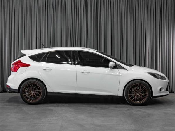 Ford Focus III с пробегом 2012 года, цена 1 070 000 рублей, 240624 км, хэтчбек, Автокод Объявления