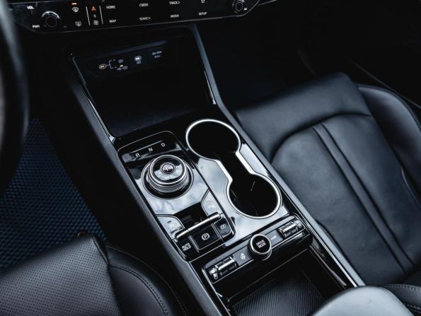 Kia K5 III Рестайлинг с пробегом 2025 года, цена 3 798 000 рублей, 20088 км, седан, Автокод Объявления