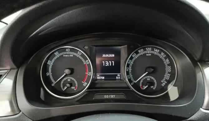 Skoda Rapid I Рестайлинг с пробегом 2017 года, цена 1 349 000 рублей, 65708 км, лифтбек, Автокод Объявления