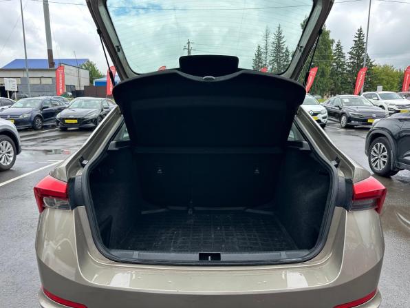 Skoda Rapid II с пробегом 2022 года, цена 1 550 000 рублей, 90931 км, лифтбек, Автокод Объявления