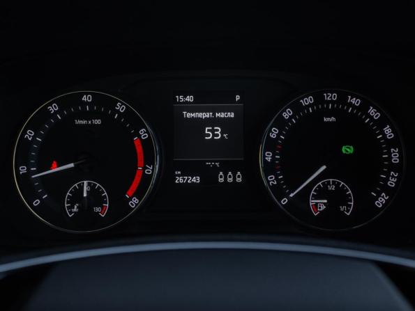 Skoda Octavia IV (A8) с пробегом 2021 года, цена 1 299 999 рублей, 267025 км, лифтбек, Автокод Объявления