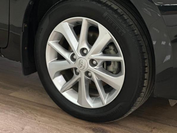 Toyota Corolla XI (E160 E170 E180) с пробегом 2014 года, цена 1 140 000 рублей, 233380 км, седан, Автокод Объявления