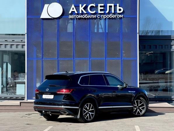 Volkswagen Touareg III с пробегом 2021 года, цена 5 699 000 рублей, 95000 км, внедорожник, Автокод Объявления