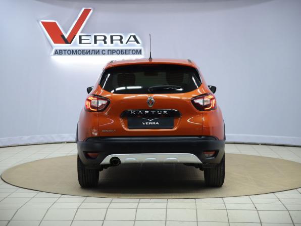 Renault Kaptur I с пробегом 2016 года, цена 1 070 000 рублей, 185267 км, внедорожник, Автокод Объявления