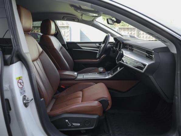 Audi A7 II (4K) с пробегом 2021 года, цена 4 445 000 рублей, 54350 км, лифтбек, Автокод Объявления