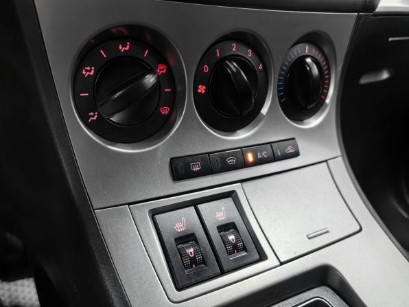 Mazda 3 II (BL) Рестайлинг с пробегом 2011 года, цена 1 020 000 рублей, 150500 км, седан, Автокод Объявления