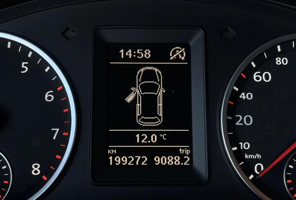 Volkswagen Tiguan I Рестайлинг Киров  - изображение 24