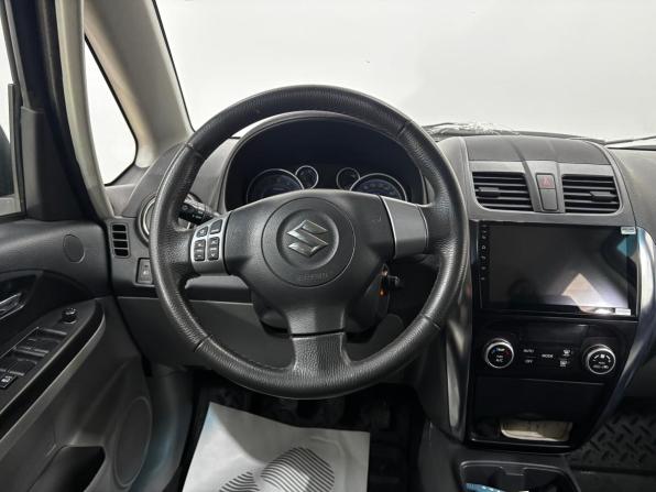 Suzuki SX4 I (Classic) Рестайлинг с пробегом 2011 года, цена 950 000 рублей, 153874 км, хэтчбек, Автокод Объявления