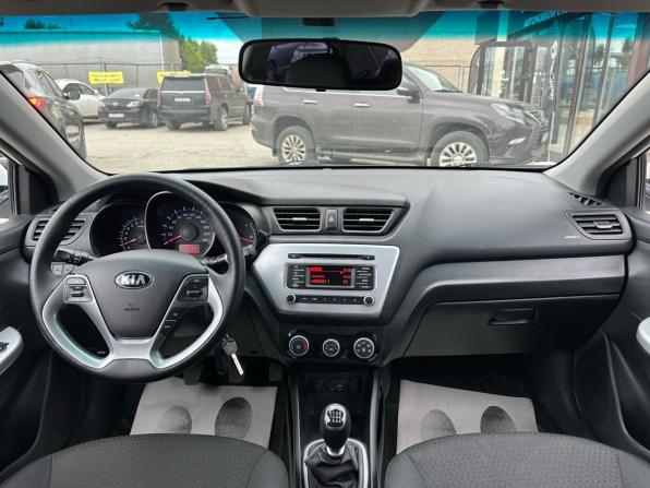 Kia Rio III Рестайлинг с пробегом 2016 года, цена 990 000 рублей, 111865 км, седан, Автокод Объявления