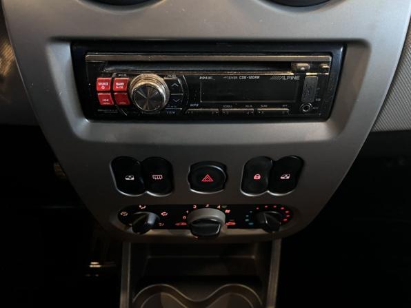 Renault Logan I Рестайлинг с пробегом 2012 года, цена 400 000 рублей, 171225 км, седан, Автокод Объявления