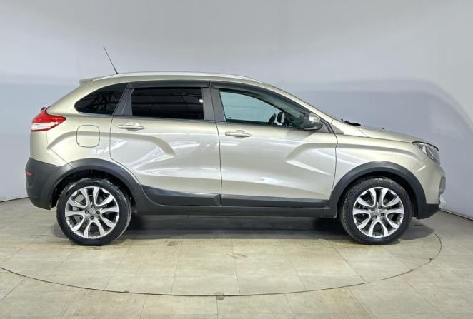Lada (ВАЗ) XRAY I с пробегом 2022 года, цена 1 225 000 рублей, 70294 км, хэтчбек, Автокод Объявления