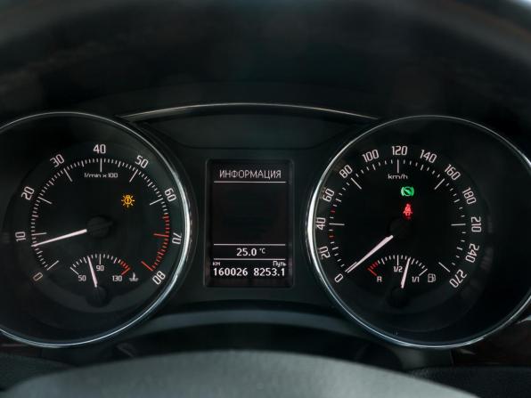 Skoda Superb II Рестайлинг с пробегом 2014 года, цена 1 270 000 рублей, 160024 км, лифтбек, Автокод Объявления