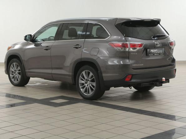 Toyota Highlander III (XU50) с пробегом 2014 года, цена 2 926 000 рублей, 137000 км, внедорожник, Автокод Объявления