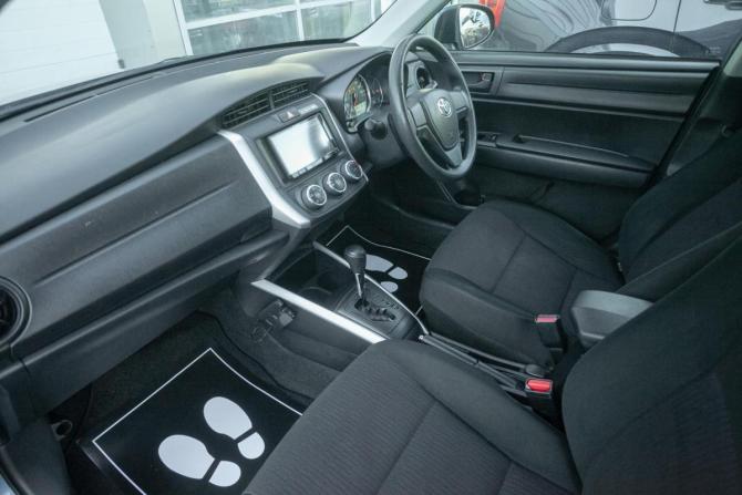 Toyota Corolla XI (E160 E170) Рестайлинг 2 с пробегом 2017 года, цена 1 187 000 рублей, 108000 км, универсал, Автокод Объявления