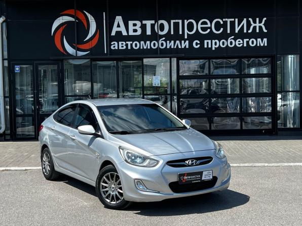 Hyundai Solaris I с пробегом 2012 года, цена 829 999 рублей, 182102 км, седан, Автокод Объявления