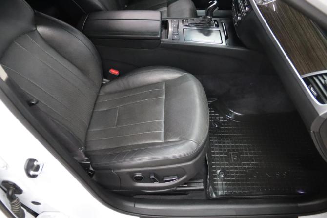Hyundai Genesis II с пробегом 2015 года, цена 1 995 950 рублей, 178367 км, седан, Автокод Объявления