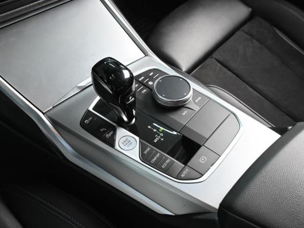 BMW 3 серии VII (G2x) с пробегом 2022 года, цена 5 199 000 рублей, 35337 км, седан, Автокод Объявления