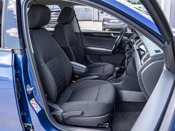 Skoda Rapid I Рестайлинг с пробегом 2019 года, цена 1 355 000 рублей, 173064 км, лифтбек, Автокод Объявления