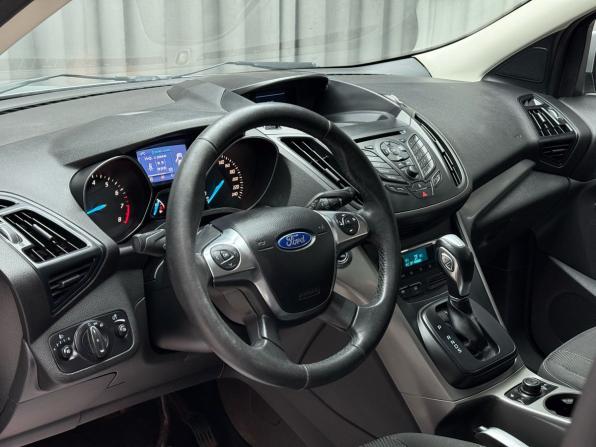 Ford Kuga II с пробегом 2013 года, цена 1 199 000 рублей, 179950 км, внедорожник, Автокод Объявления