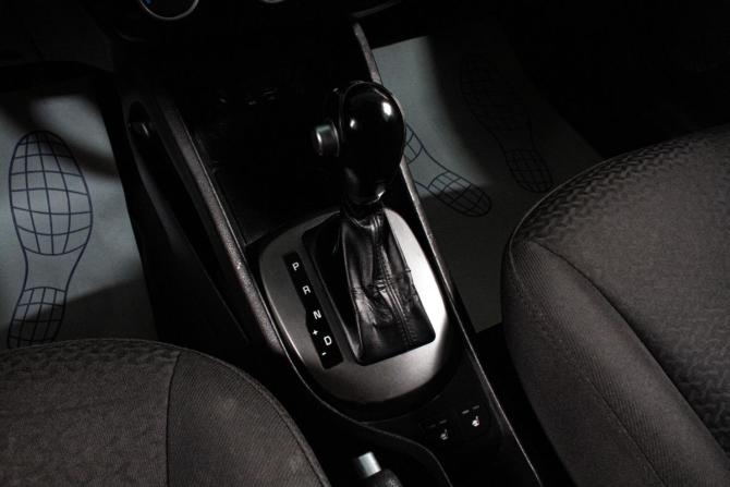 Kia Rio III Рестайлинг с пробегом 2016 года, цена 879 000 рублей, 172000 км, седан, Автокод Объявления