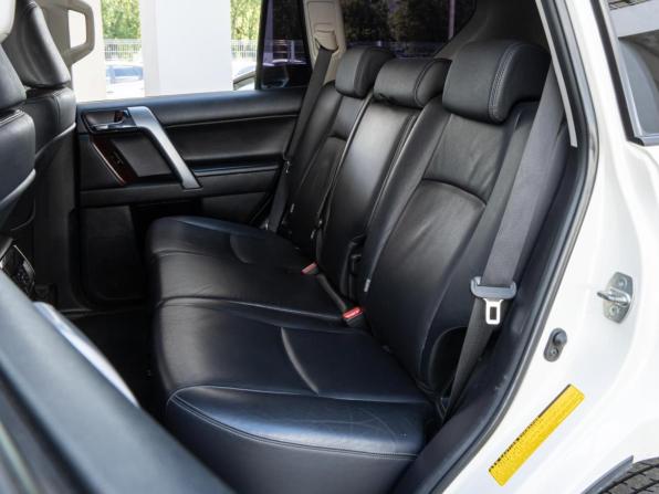Toyota Land Cruiser Prado 150 Series Рестайлинг 1 с пробегом 2016 года, цена 3 930 000 рублей, 201481 км, внедорожник, Автокод Объявления