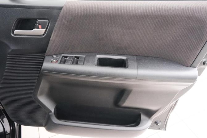 Honda Freed I Рестайлинг с пробегом 2012 года, цена 1 179 000 рублей, 142000 км, компактвэн, Автокод Объявления