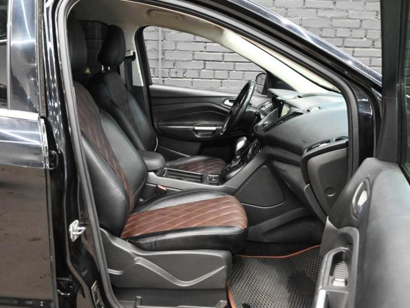 Ford Kuga II Рестайлинг с пробегом 2019 года, цена 1 700 000 рублей, 194960 км, внедорожник, Автокод Объявления