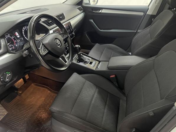 Skoda Superb III с пробегом 2018 года, цена 1 650 000 рублей, 195532 км, лифтбек, Автокод Объявления
