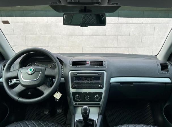 Skoda Octavia II (A5) Рестайлинг с пробегом 2012 года, цена 870 000 рублей, 158303 км, лифтбек, Автокод Объявления