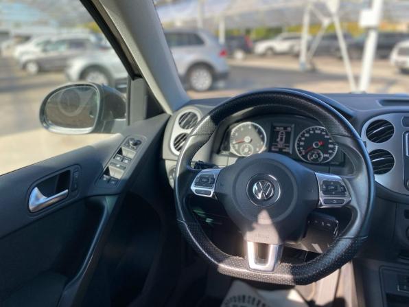 Volkswagen Tiguan I Рестайлинг с пробегом 2016 года, цена 1 945 000 рублей, 28220 км, внедорожник, Автокод Объявления