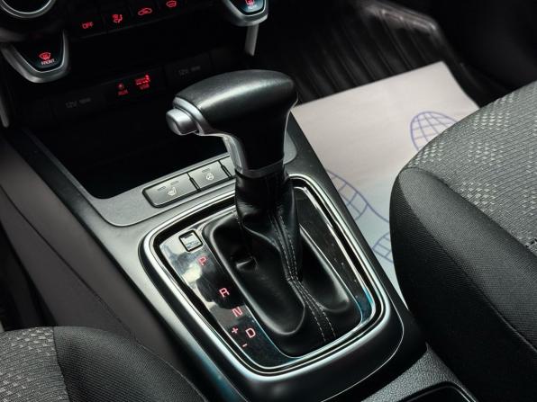 Kia Rio IV с пробегом 2018 года, цена 1 399 000 рублей, 94300 км, седан, Автокод Объявления