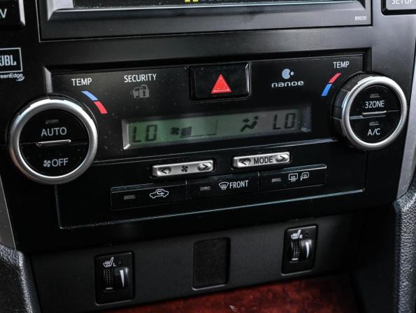 Toyota Camry VII (XV50) с пробегом 2013 года, цена 1 659 000 рублей, 171164 км, седан, Автокод Объявления