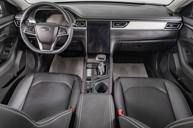 JAC J7 I с пробегом 2023 года, цена 1 439 000 рублей, 31500 км, лифтбек, Автокод Объявления