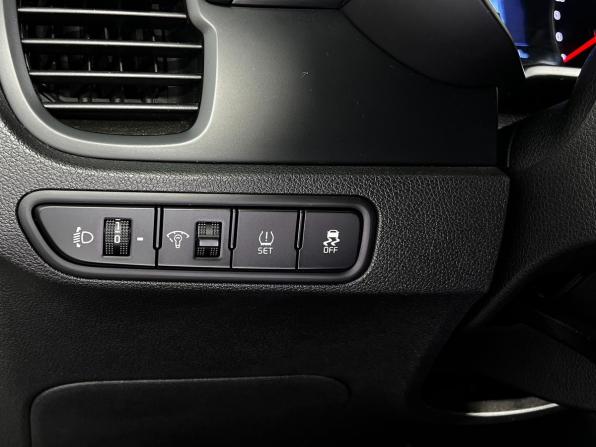 Kia Rio IV с пробегом 2017 года, цена 1 520 000 рублей, 135738 км, седан, Автокод Объявления