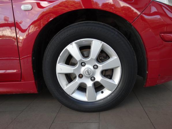 Nissan Tiida I Рестайлинг с пробегом 2012 года, цена 590 000 рублей, 268050 км, хэтчбек, Автокод Объявления