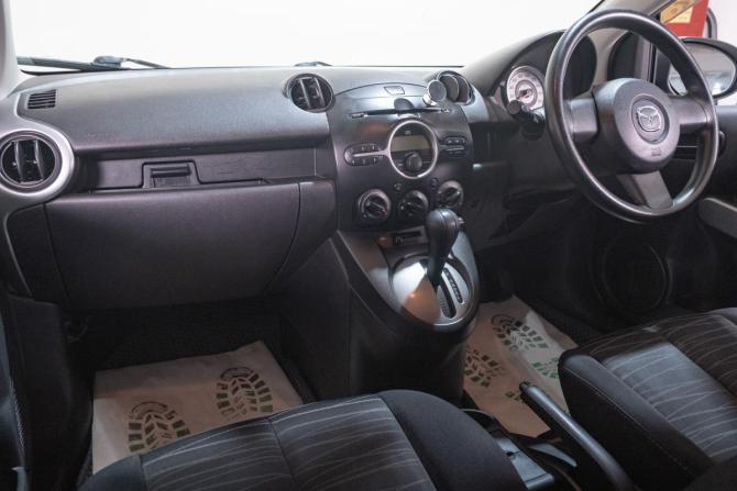 Mazda Demio III (DE) с пробегом 2007 года, цена 589 000 рублей, 158000 км, хэтчбек, Автокод Объявления