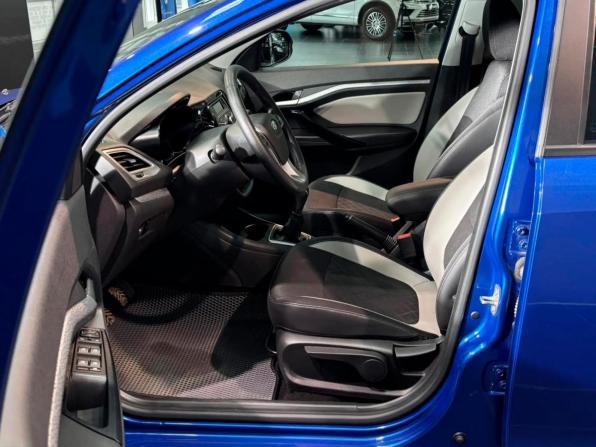 Lada (ВАЗ) Vesta I с пробегом 2021 года, цена 1 350 000 рублей, 62108 км, универсал, Автокод Объявления
