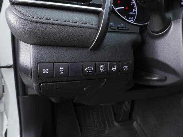 Toyota Camry VIII (XV70) с пробегом 2021 года, цена 2 960 000 рублей, 88703 км, седан, Автокод Объявления