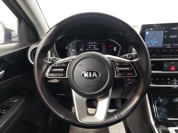 Kia K3 II (China Market) с пробегом 2020 года, цена 1 885 000 рублей, 54000 км, седан, Автокод Объявления