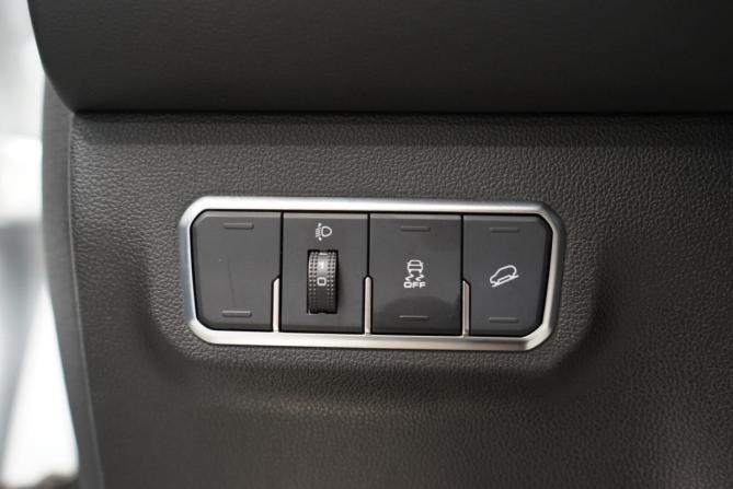 Haval M6 II с пробегом 2023 года, цена 1 890 000 рублей, 64083 км, внедорожник, Автокод Объявления