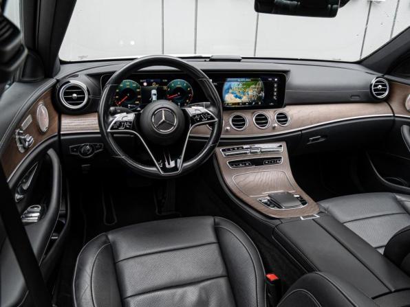 Mercedes-Benz E-Класс V (W213 S213 C238) Рестайлинг с пробегом 2021 года, цена 4 340 000 рублей, 72807 км, седан, Автокод Объявления