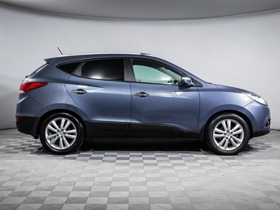 Hyundai ix35 I Москва  - изображение 4