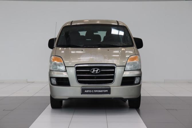 Hyundai H-1 I Рестайлинг с пробегом 2006 года, цена 627 000 рублей, 253783 км, минивэн, Автокод Объявления