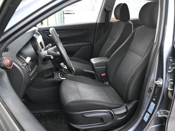 Kia Rio IV с пробегом 2018 года, цена 1 319 000 рублей, 98599 км, седан, Автокод Объявления