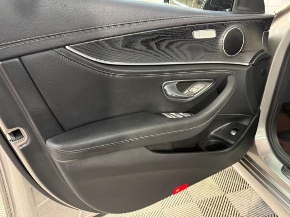 Mercedes-Benz E-Класс V (W213 S213 C238) Рестайлинг с пробегом 2020 года, цена 4 280 000 рублей, 103566 км, седан, Автокод Объявления